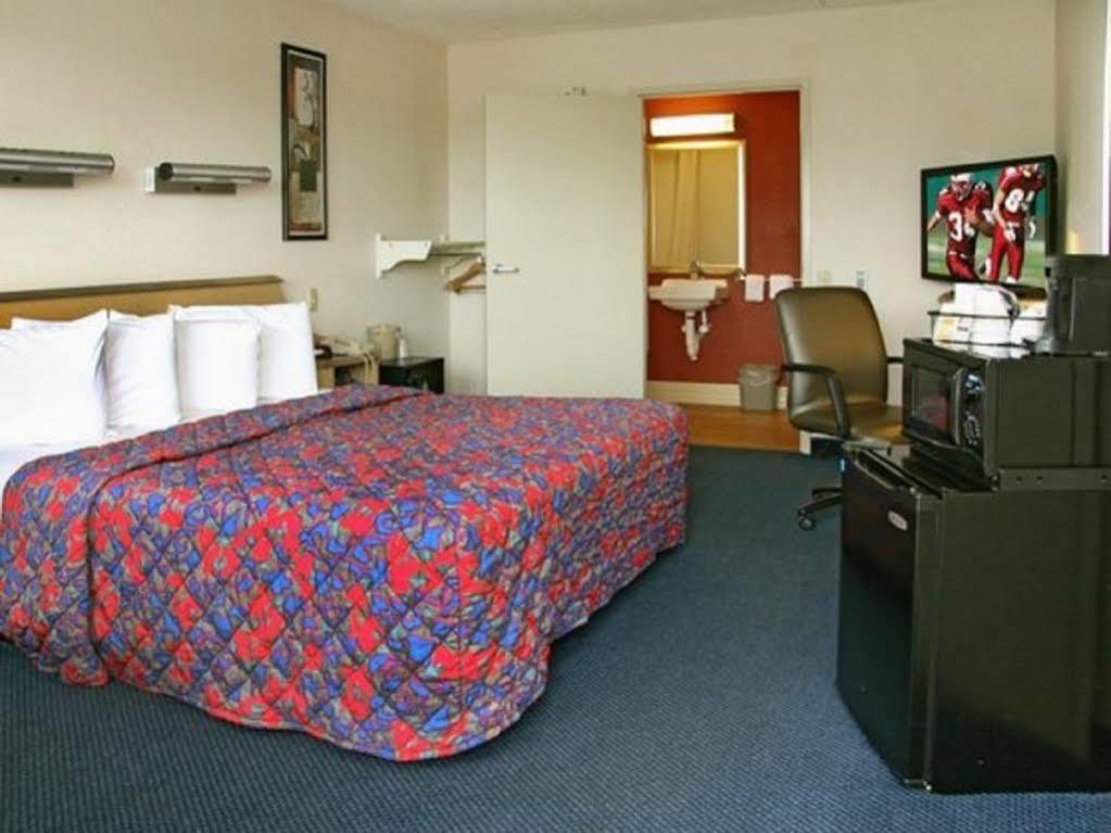 Red Roof Inn Mt Laurel Mount Laurel Extérieur photo